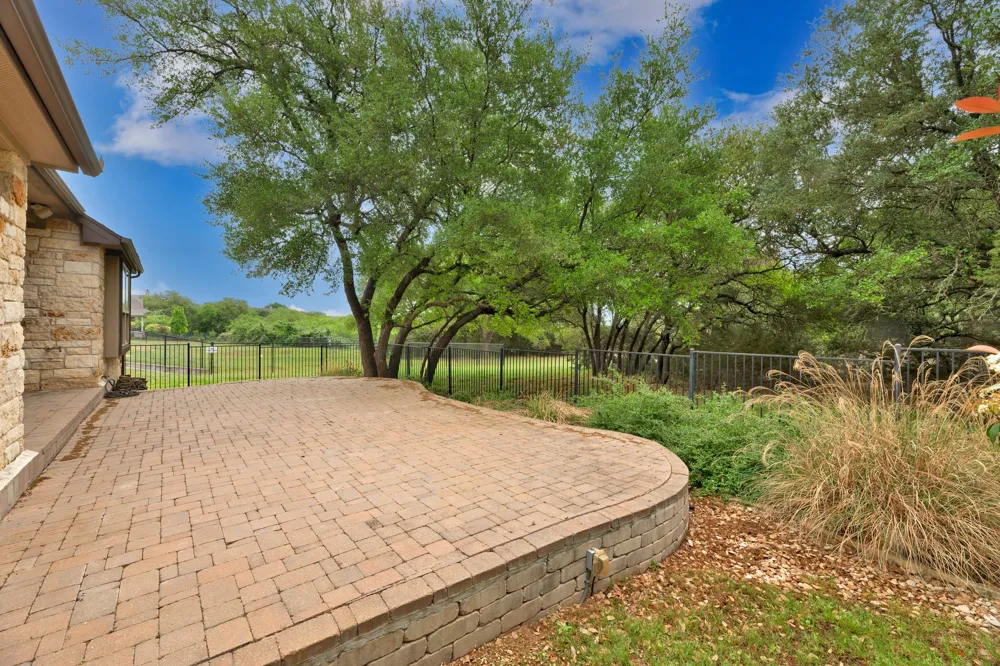 4917 Pyrenees Pass Bee Cave, TX 78738