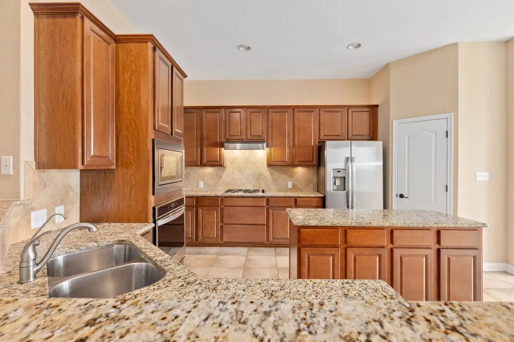 4917 Pyrenees Pass Bee Cave, TX 78738