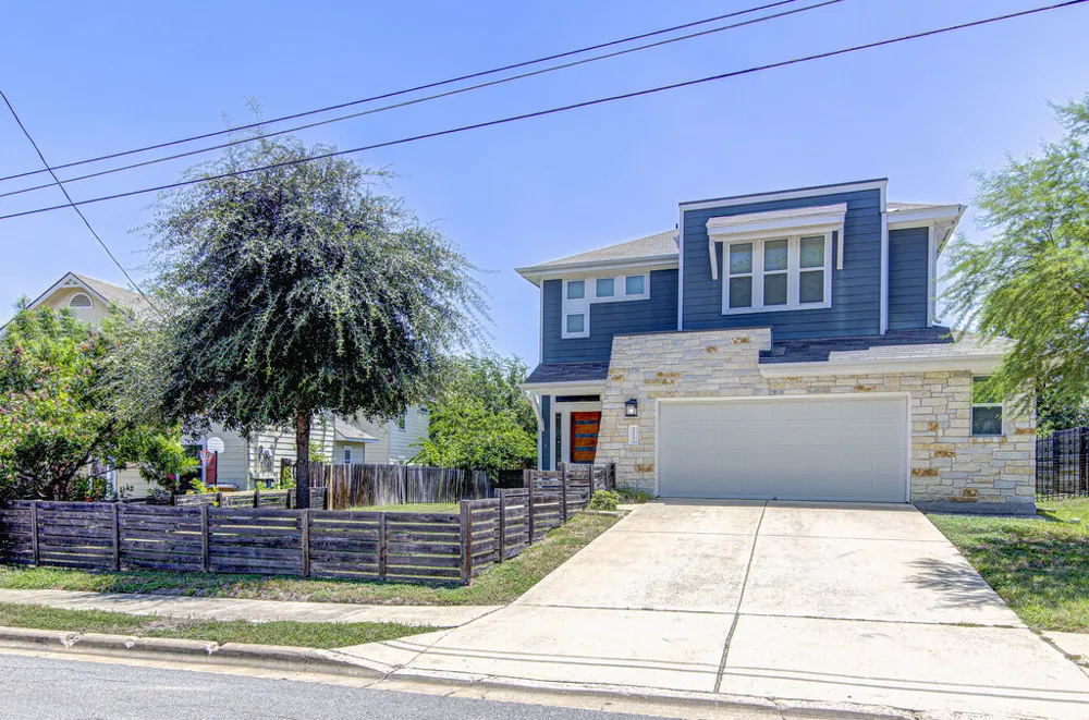 2117 Maxwell Lane Austin, TX 78741