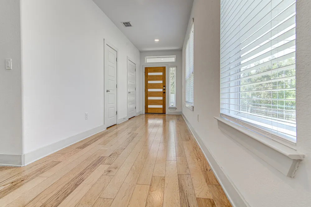 2117 Maxwell Lane Austin, TX 78741