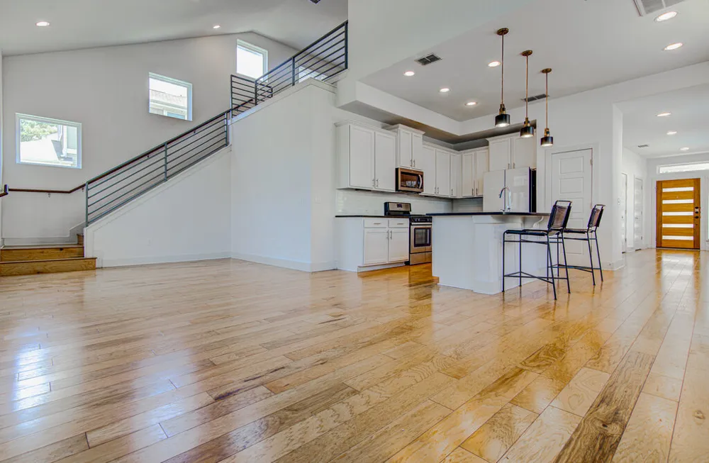 2117 Maxwell Lane Austin, TX 78741