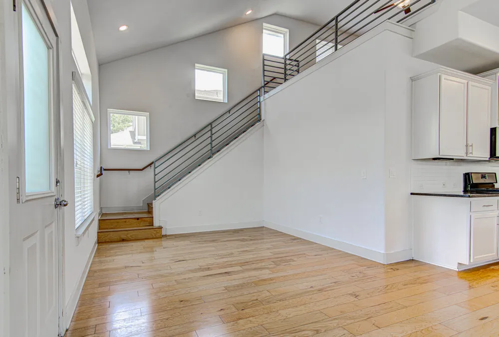 2117 Maxwell Lane Austin, TX 78741