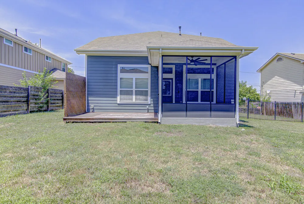 2117 Maxwell Lane Austin, TX 78741