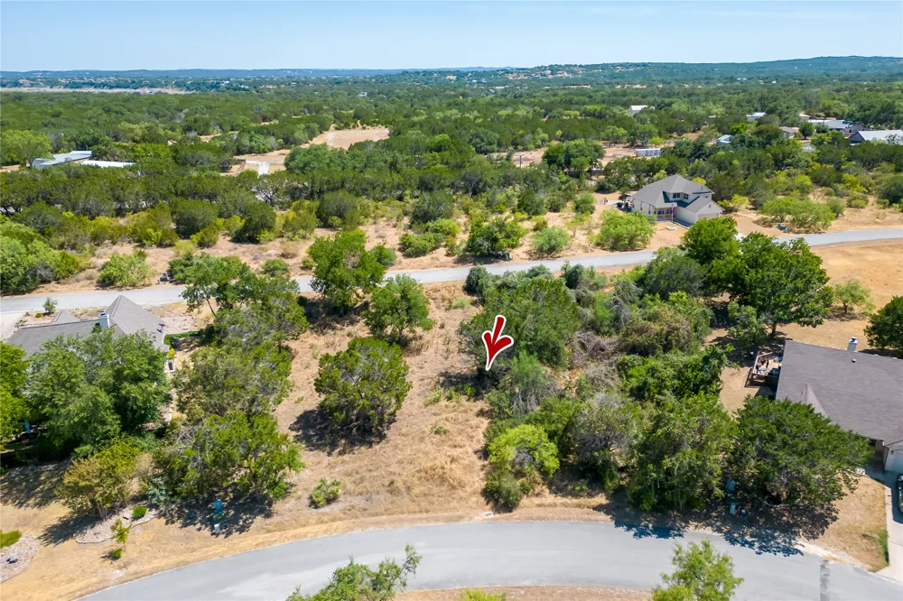 222 Wesley Ridge Drive Spicewood, TX 78669