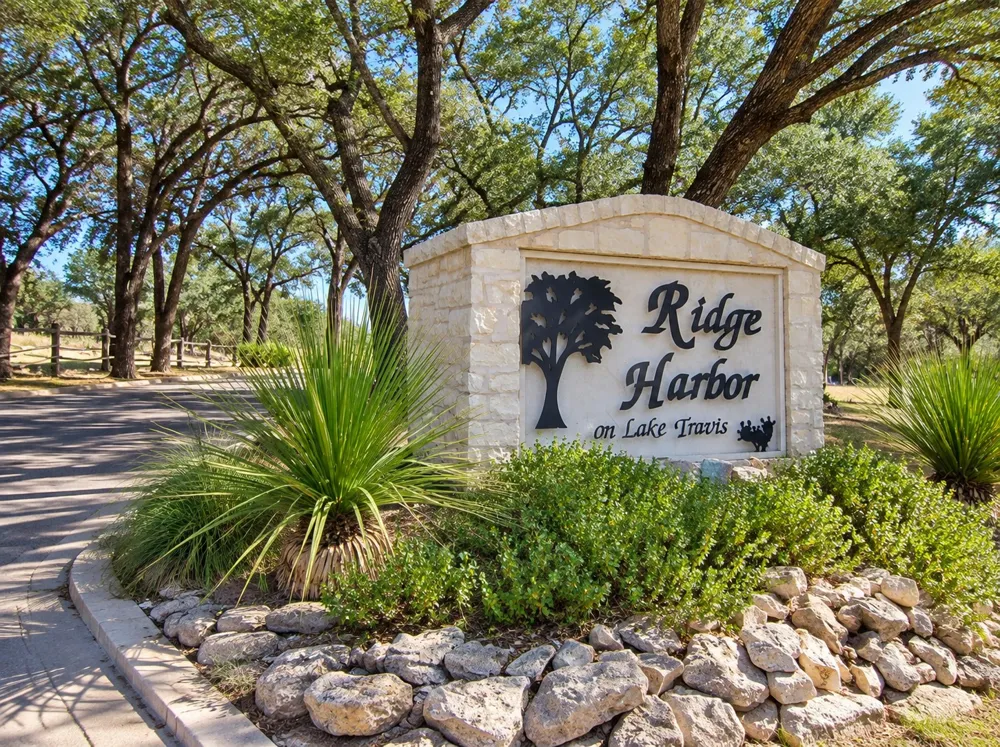 222 Wesley Ridge Drive Spicewood, TX 78669
