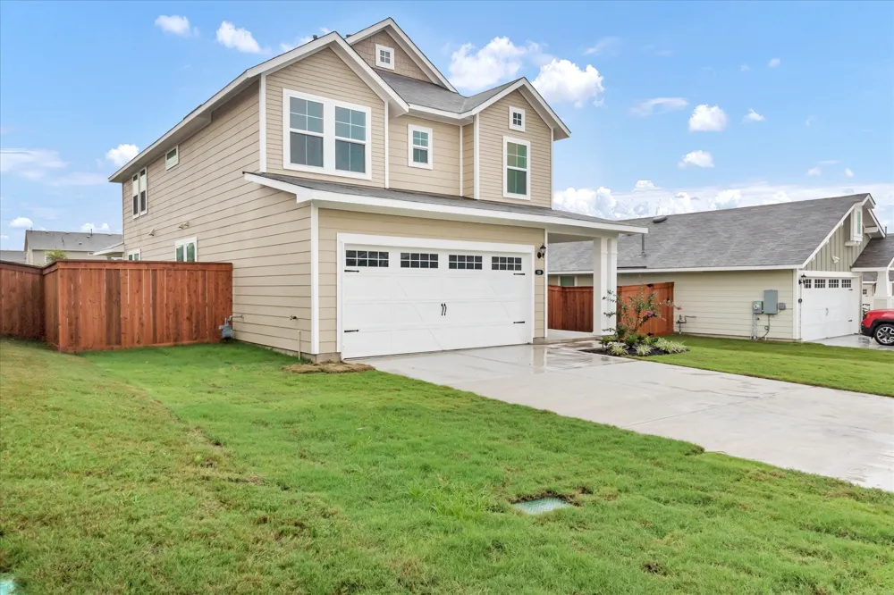 135 Lyndon Drive San Marcos, TX 78666