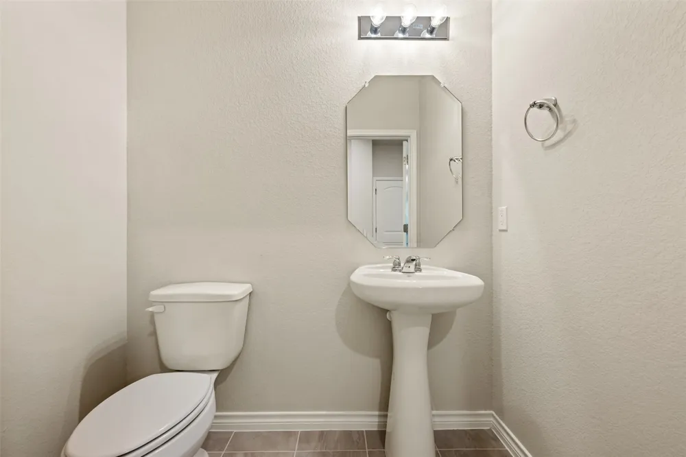 429 Carr Drive Liberty Hill, TX 78642