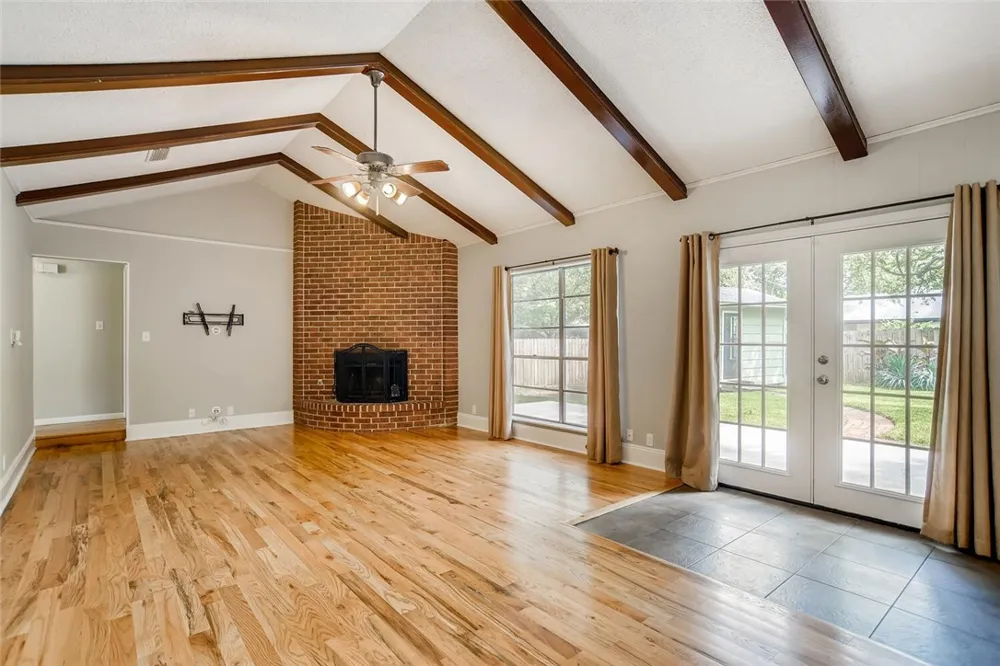 1703 Cannonwood Lane Austin, TX 78745