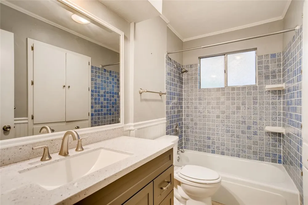 1703 Cannonwood Lane Austin, TX 78745