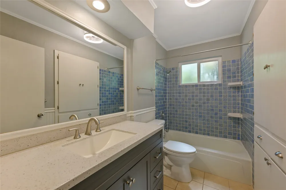1703 Cannonwood Lane Austin, TX 78745