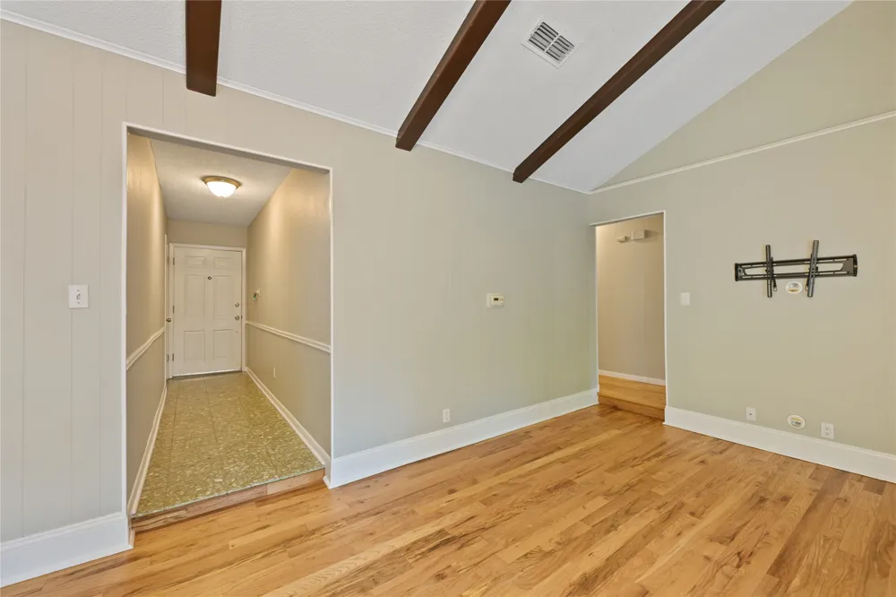 1703 Cannonwood Lane Austin, TX 78745