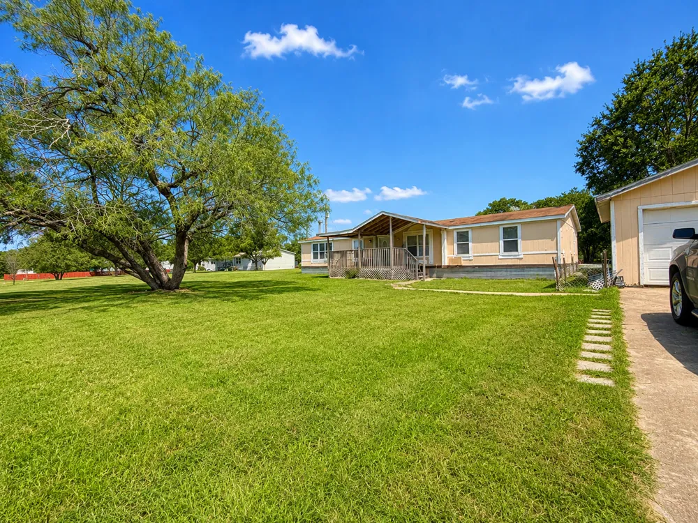 235 Cedar Creek Circle Cedar Creek, TX 78612