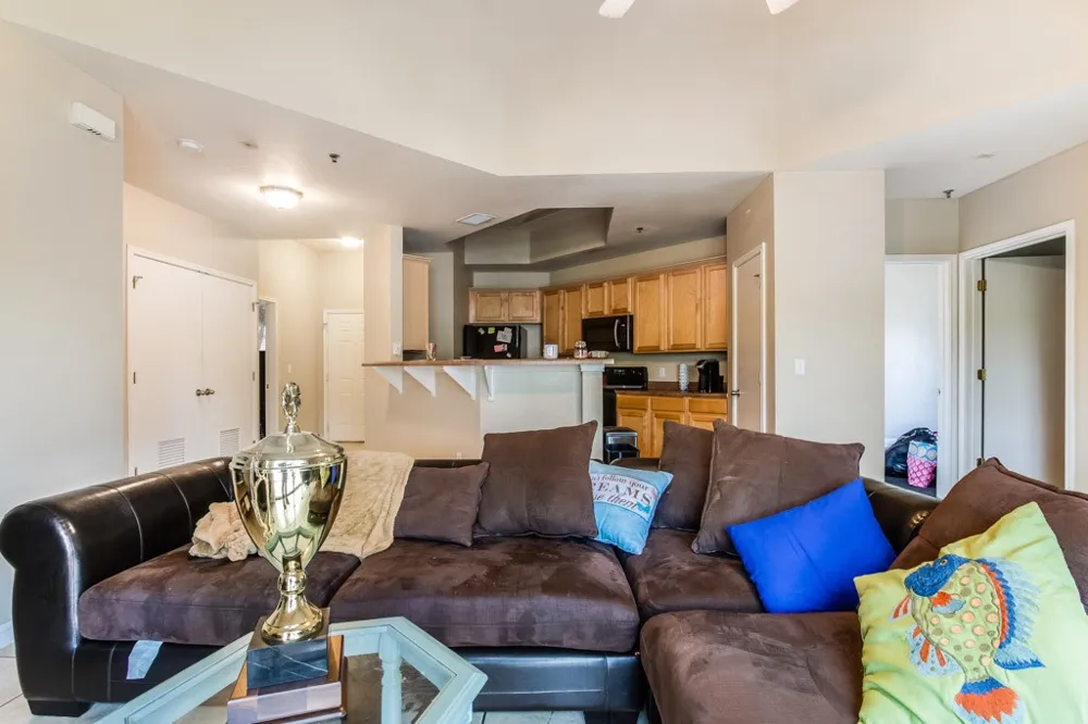 1023 W 24th Street #707 Austin, TX 78705