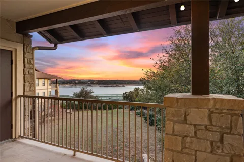 6712 Lantern View Drive #303