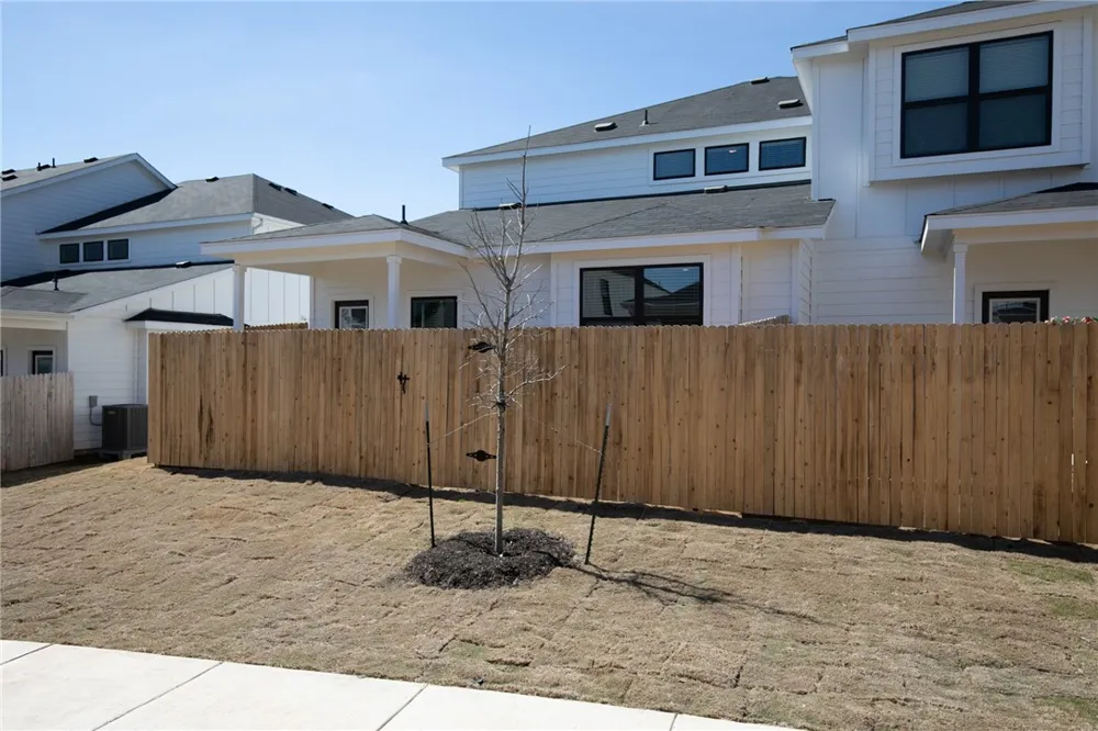 164 Threshing Road #C Buda, TX 78610