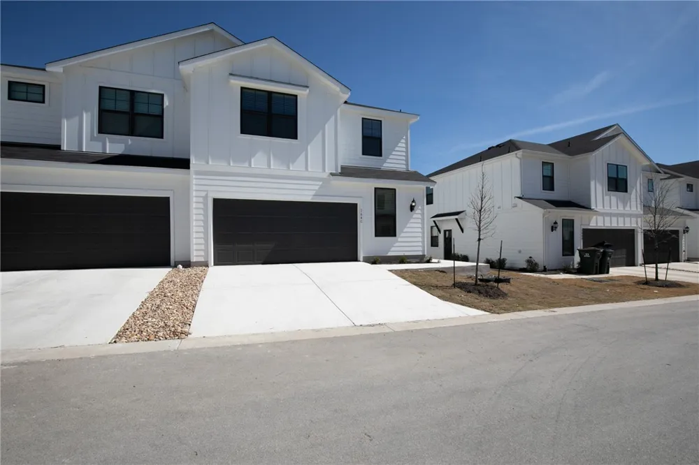 164 Threshing Road #C Buda, TX 78610