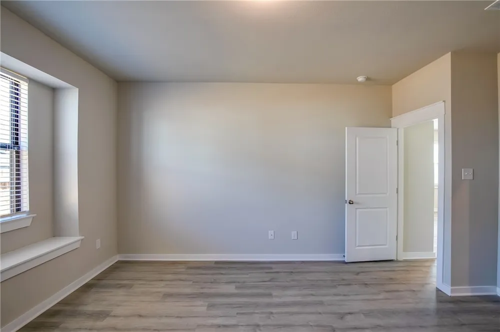 164 Threshing Road #C Buda, TX 78610
