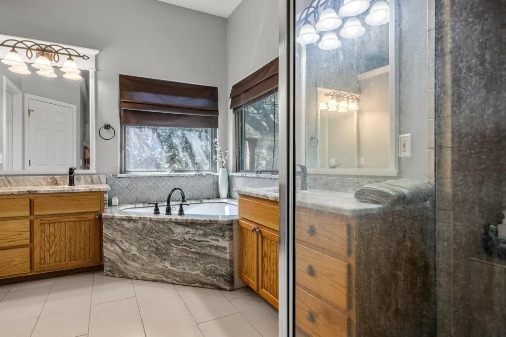 12 Springwood Circle Wimberley, TX 78676