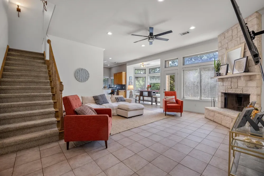12 Springwood Circle Wimberley, TX 78676