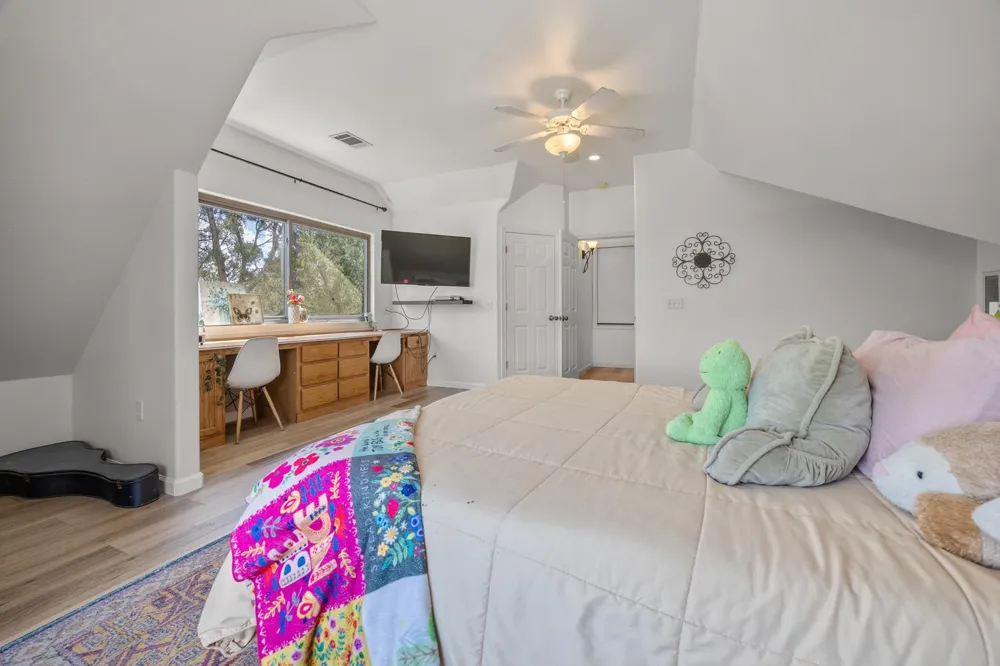 12 Springwood Circle Wimberley, TX 78676