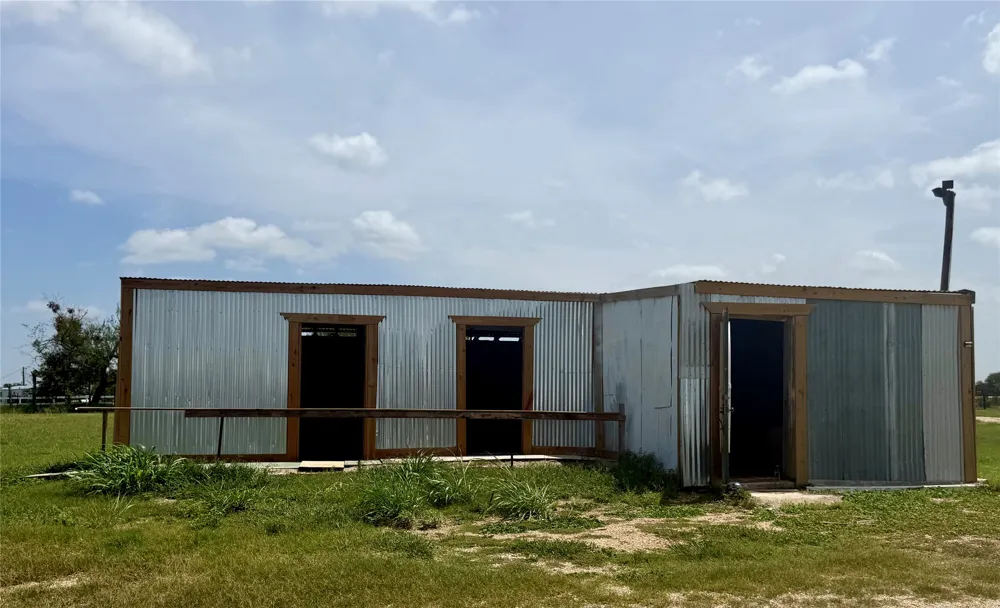 441 Molasses Road Dale, TX 78616