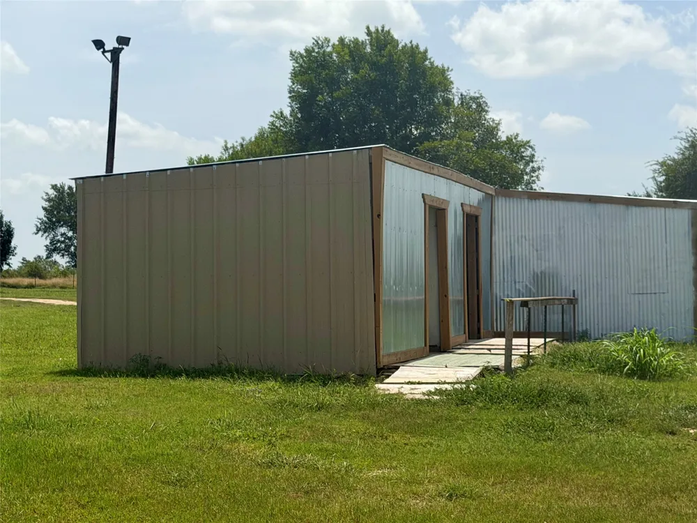 441 Molasses Road Dale, TX 78616