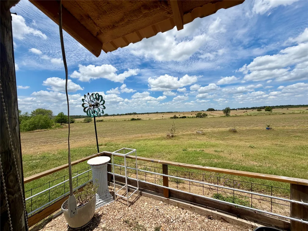 441 Molasses Road Dale, TX 78616