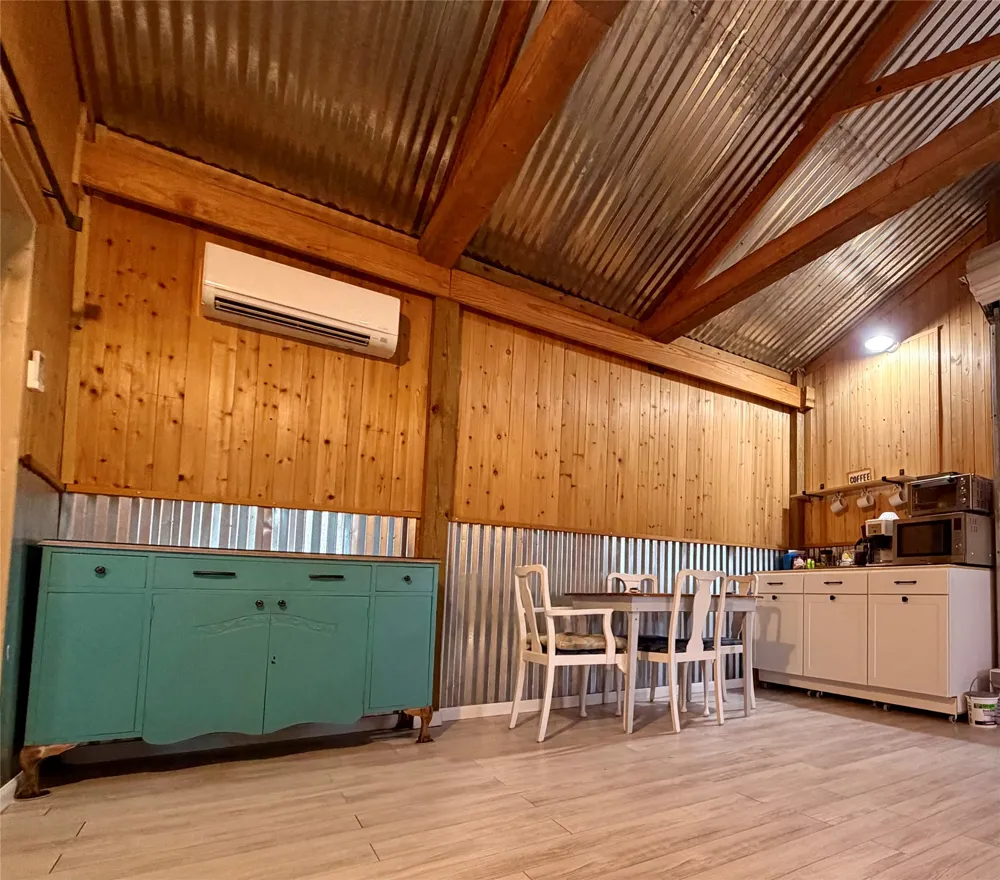 441 Molasses Road Dale, TX 78616