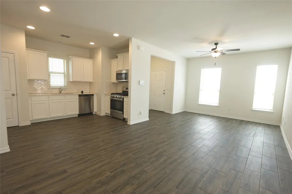 352 Witchhazel Way San Marcos, TX 78666