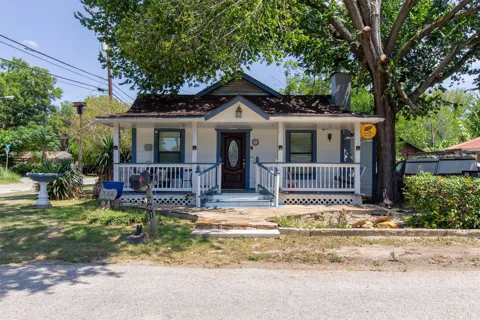 301 Holly Avenue