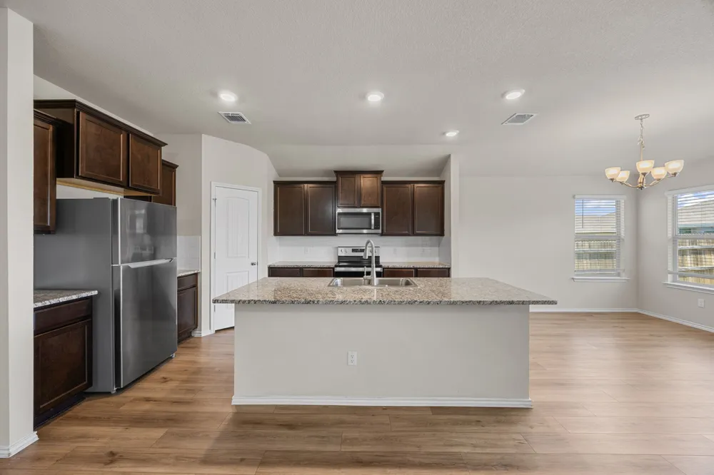 144 Onna Street Taylor, TX 76574