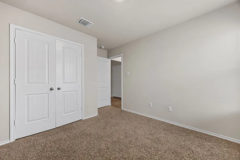 144 Onna Street Taylor, TX 76574