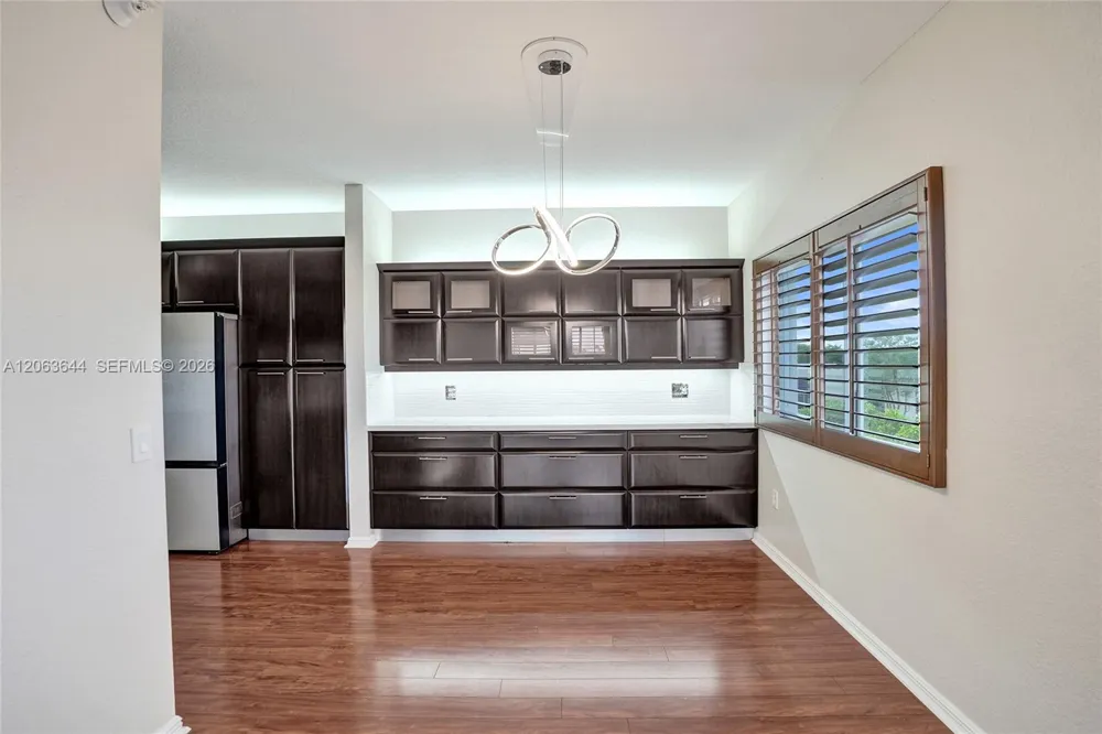 7611 Southampton Ter #409 Tamarac, FL 33321