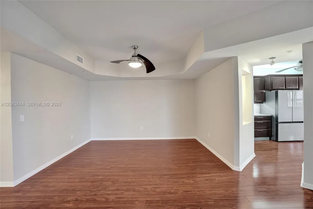 7611 Southampton Ter #409 Tamarac, FL 33321