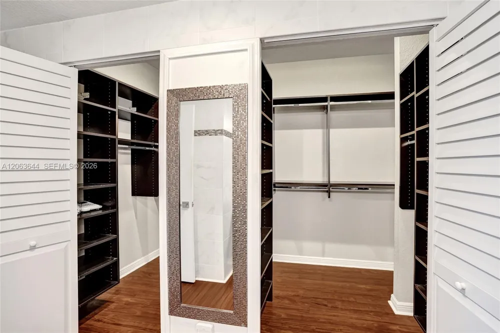 7611 Southampton Ter #409 Tamarac, FL 33321