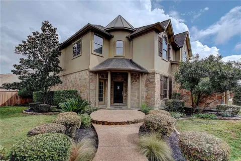 2409 Santa Clara Lane
