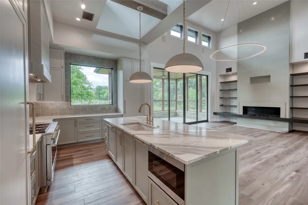 106 Edwards Circle Horseshoe Bay, TX 78657
