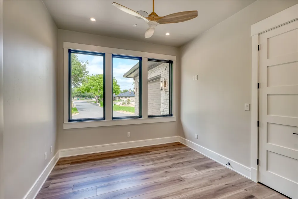 106 Edwards Circle Horseshoe Bay, TX 78657