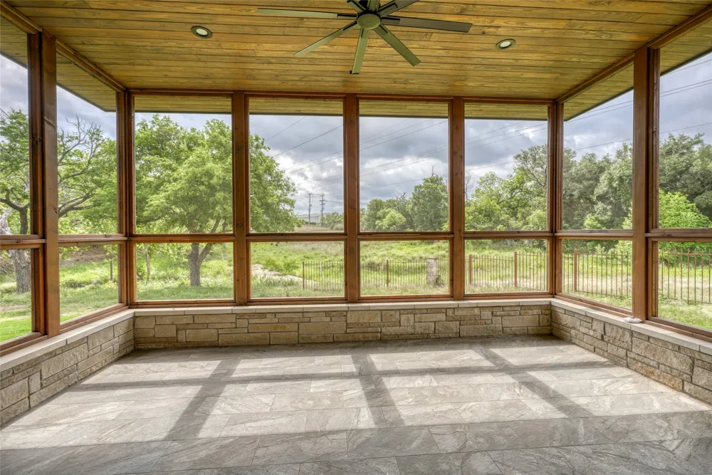 106 Edwards Circle Horseshoe Bay, TX 78657