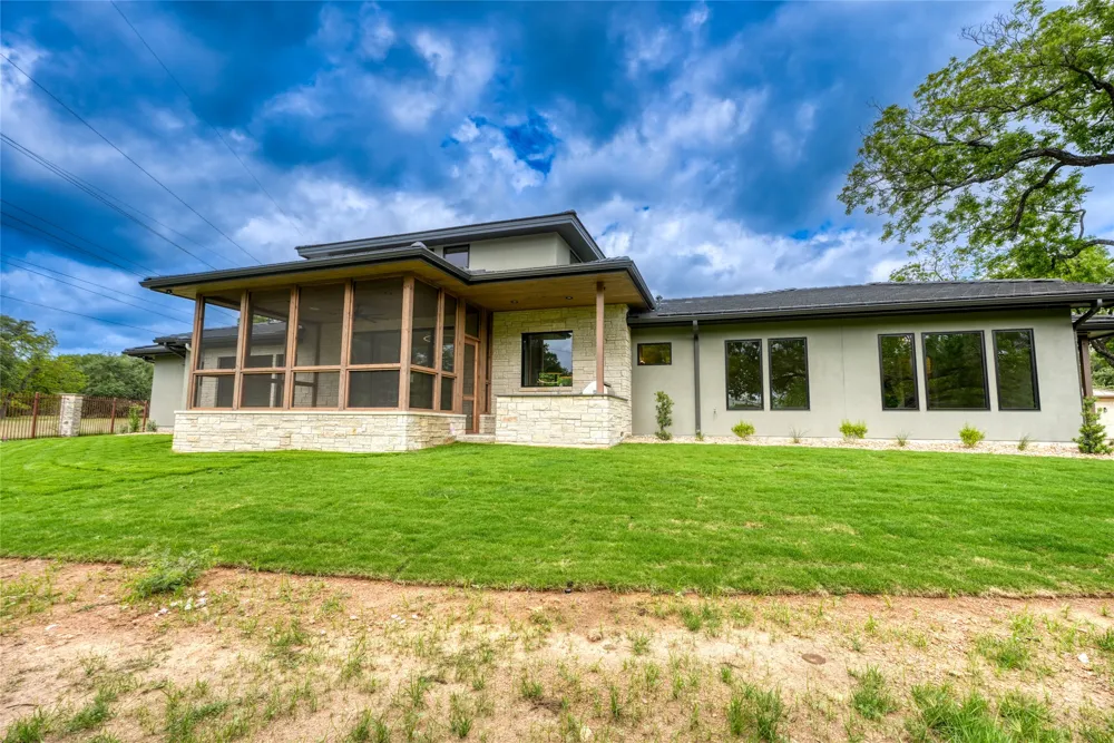 106 Edwards Circle Horseshoe Bay, TX 78657