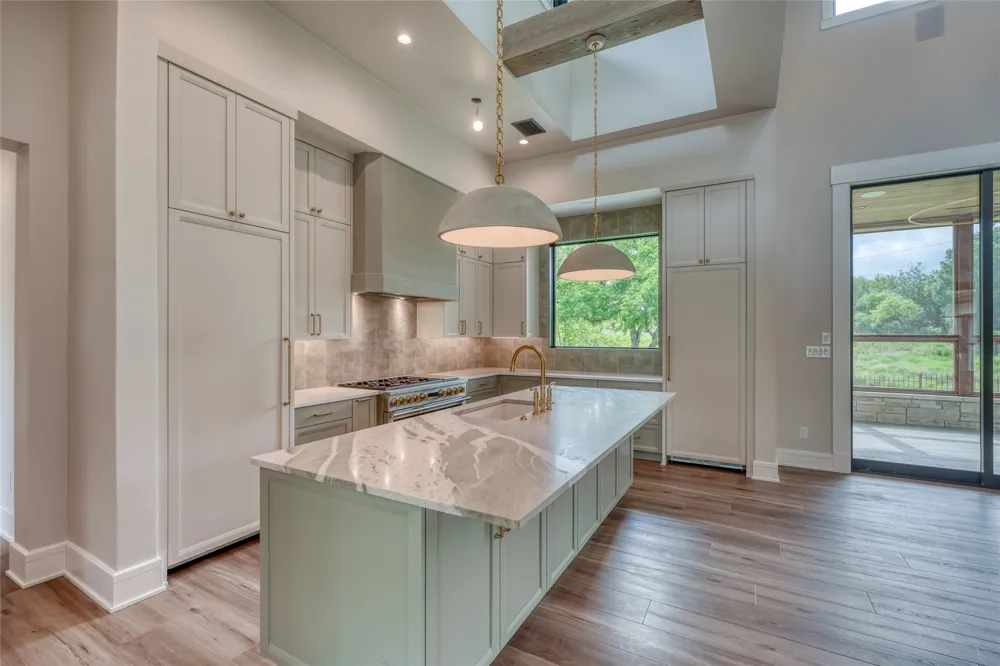 106 Edwards Circle Horseshoe Bay, TX 78657