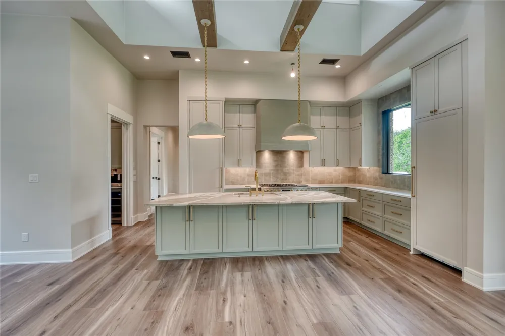 106 Edwards Circle Horseshoe Bay, TX 78657