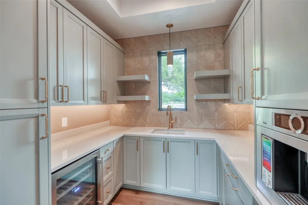 106 Edwards Circle Horseshoe Bay, TX 78657