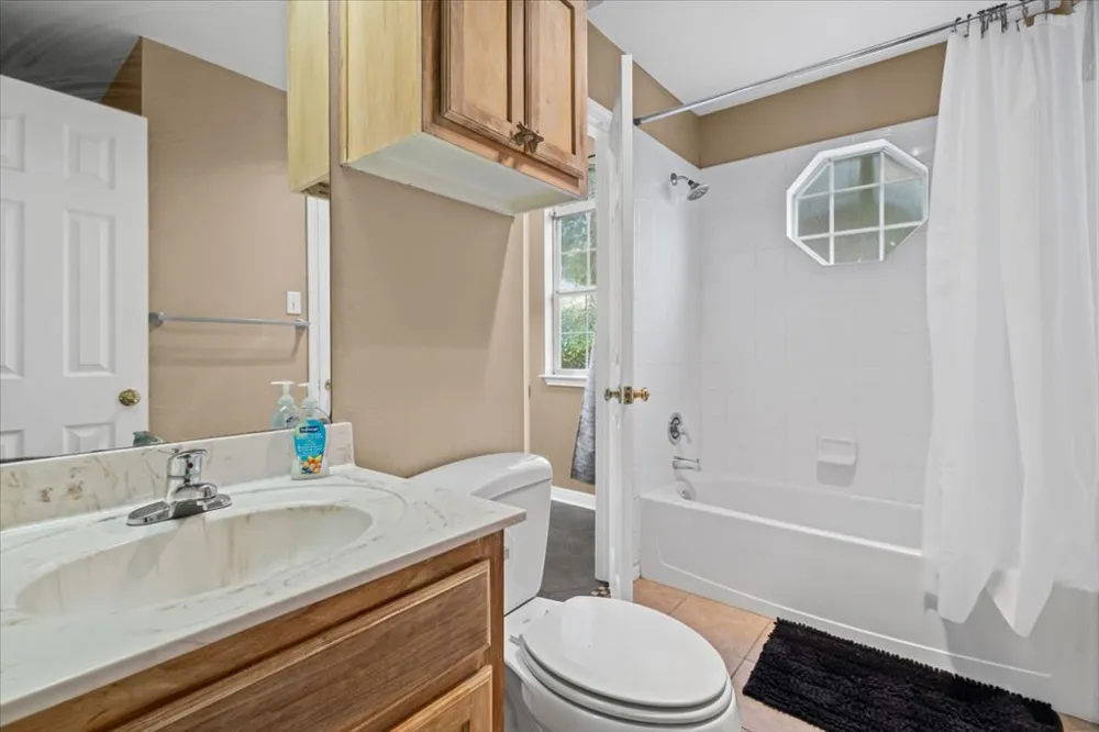 3111 TOM GREEN STREET #111 Austin, TX 78705