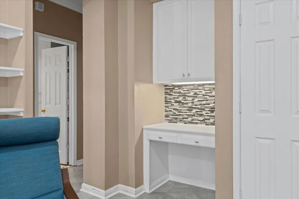 3111 TOM GREEN STREET #111 Austin, TX 78705