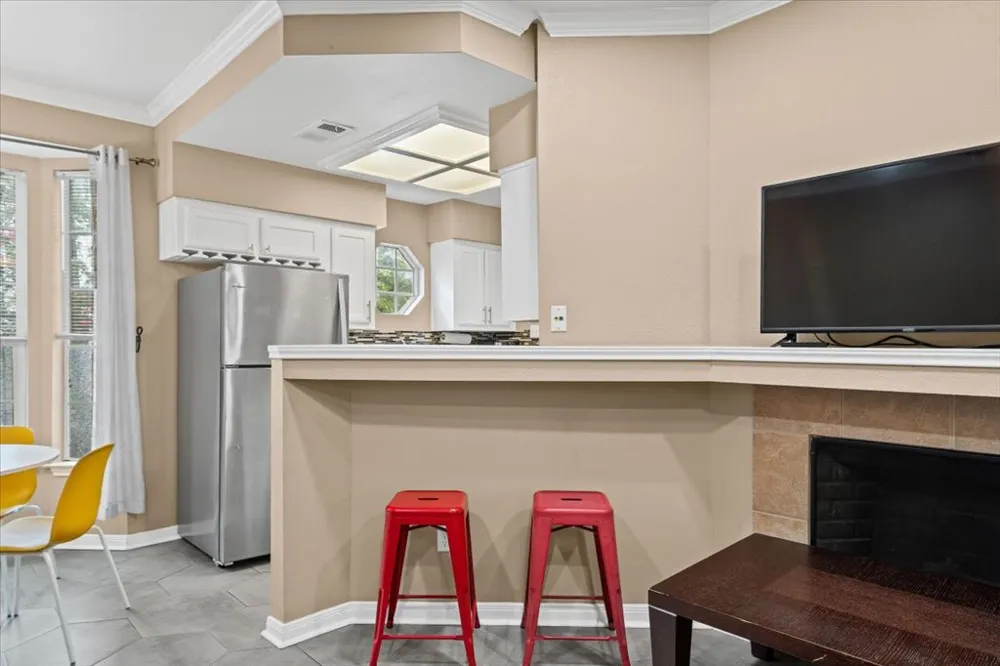 3111 TOM GREEN STREET #111 Austin, TX 78705