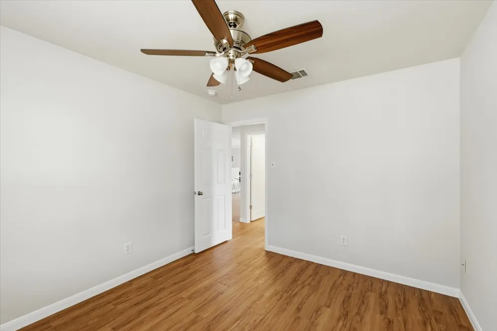 107 Fossil Trail Leander, TX 78641