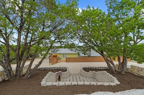 8104 Bronco Lane