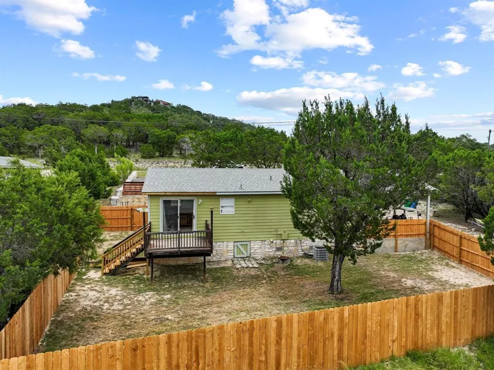 8104 Bronco Lane Lago Vista, TX 78645