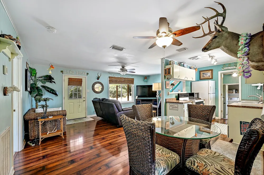 135 E Hickory Drive Granite Shoals, TX 78654